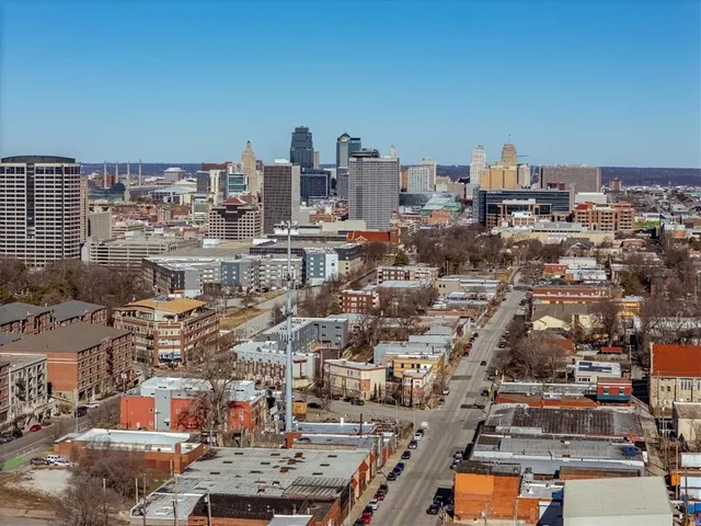 $395,000 | 508 East 31st Street, Kansas City, MO 64108