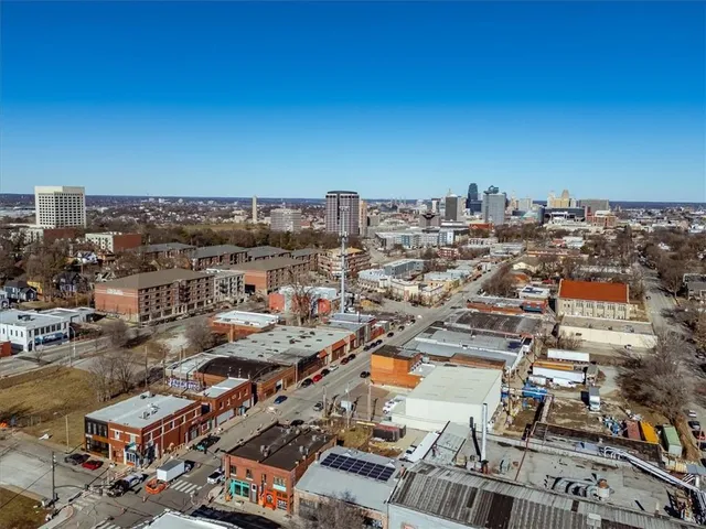 $395,000 | 508 East 31st Street, Kansas City, MO 64108