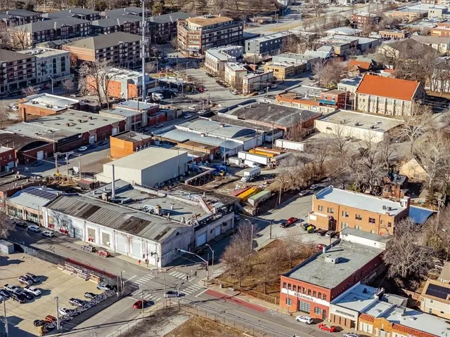 $395,000 | 508 East 31st Street, Kansas City, MO 64108