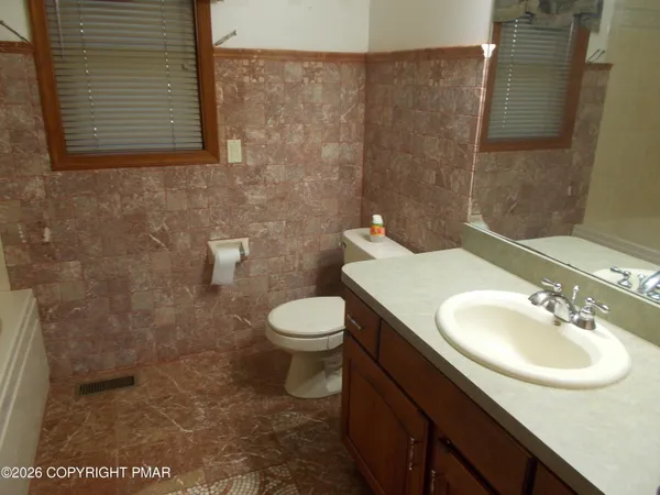 $450,000 | 314 Autumn Lane, Stroudsburg, PA 18360