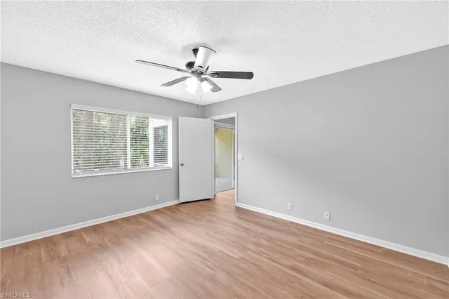 a view of a ceiling fan in a room