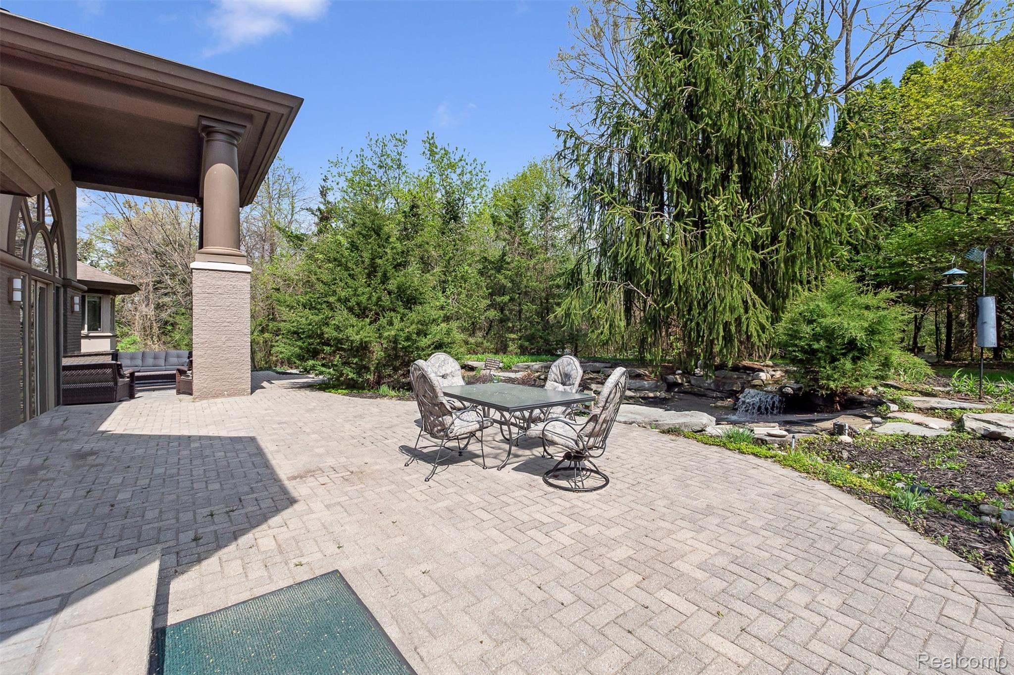 1800 Tiverton Road Bloomfield Hills, MI 48304 - Photo 45 of 56 62-Tiverton-42.jpg
