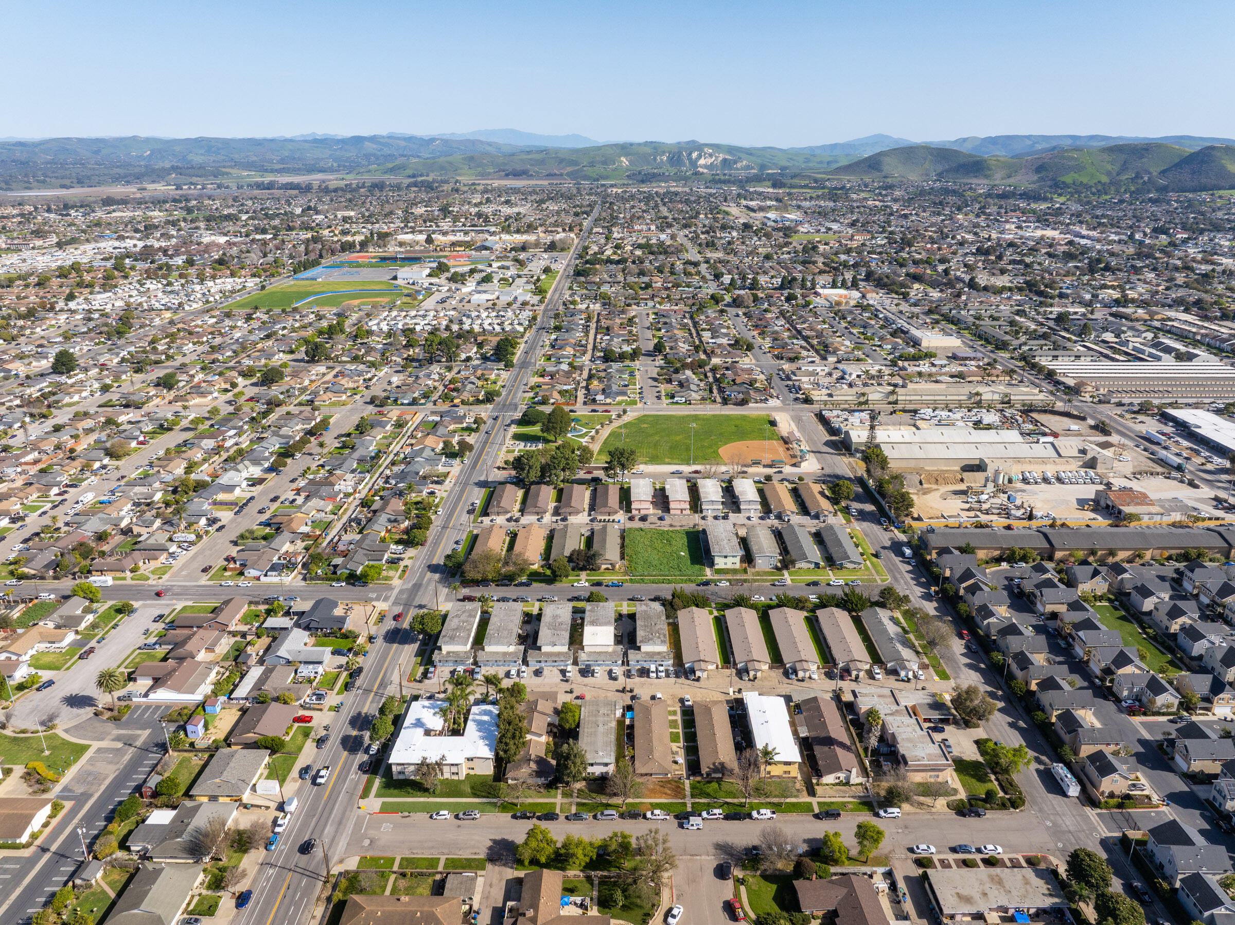 516 North U Street Lompoc, CA 93436 - Photo 2 of 8