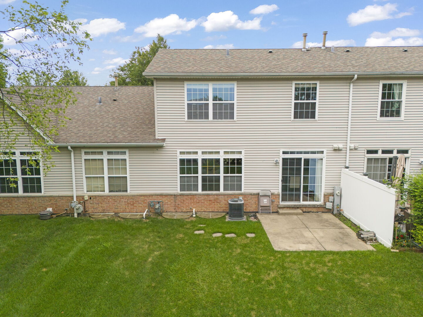 16727 South Sunset Ridge Court Lockport, IL 60441 - Photo 23 of 30 front view of a house with a yard
