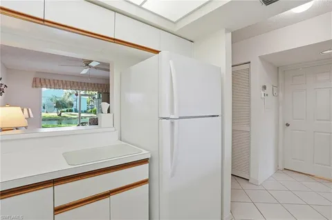 $220,000 | 141 Wading Bird Circle, Unit G102, Naples, FL 34110