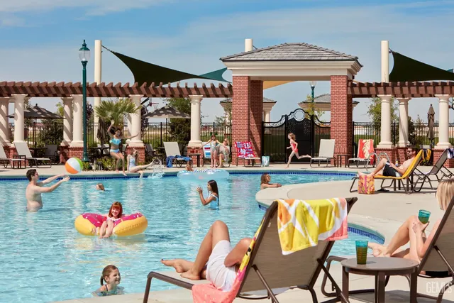 $668,834 | Undisclosed Address, Bakersfield, CA 93311