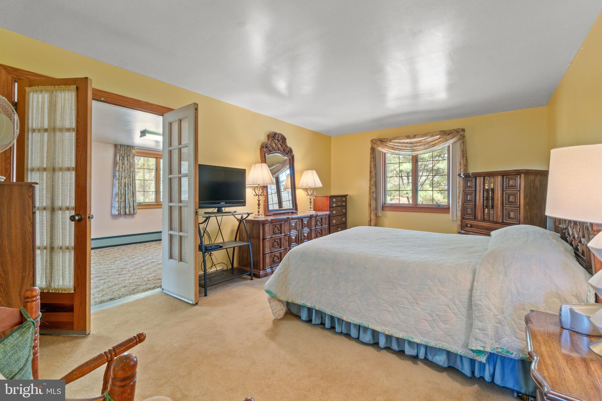 1052 Green Hill Farm Road Reisterstown, MD 21136 - Photo 20 of 36 Primary Bedroom