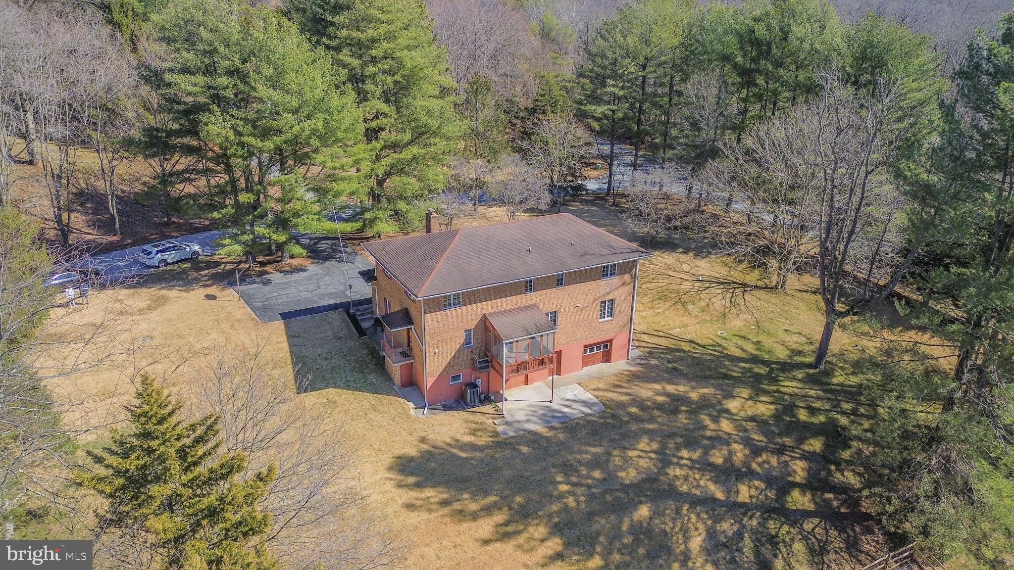 1052 Green Hill Farm Road Reisterstown, MD 21136 - Photo 34 of 36 Exterior Rear