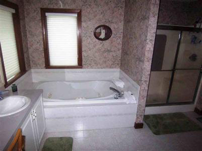 12250 North Genesee Road Clio, MI 48420 - Photo 8 of 11 20267933-7.JPG