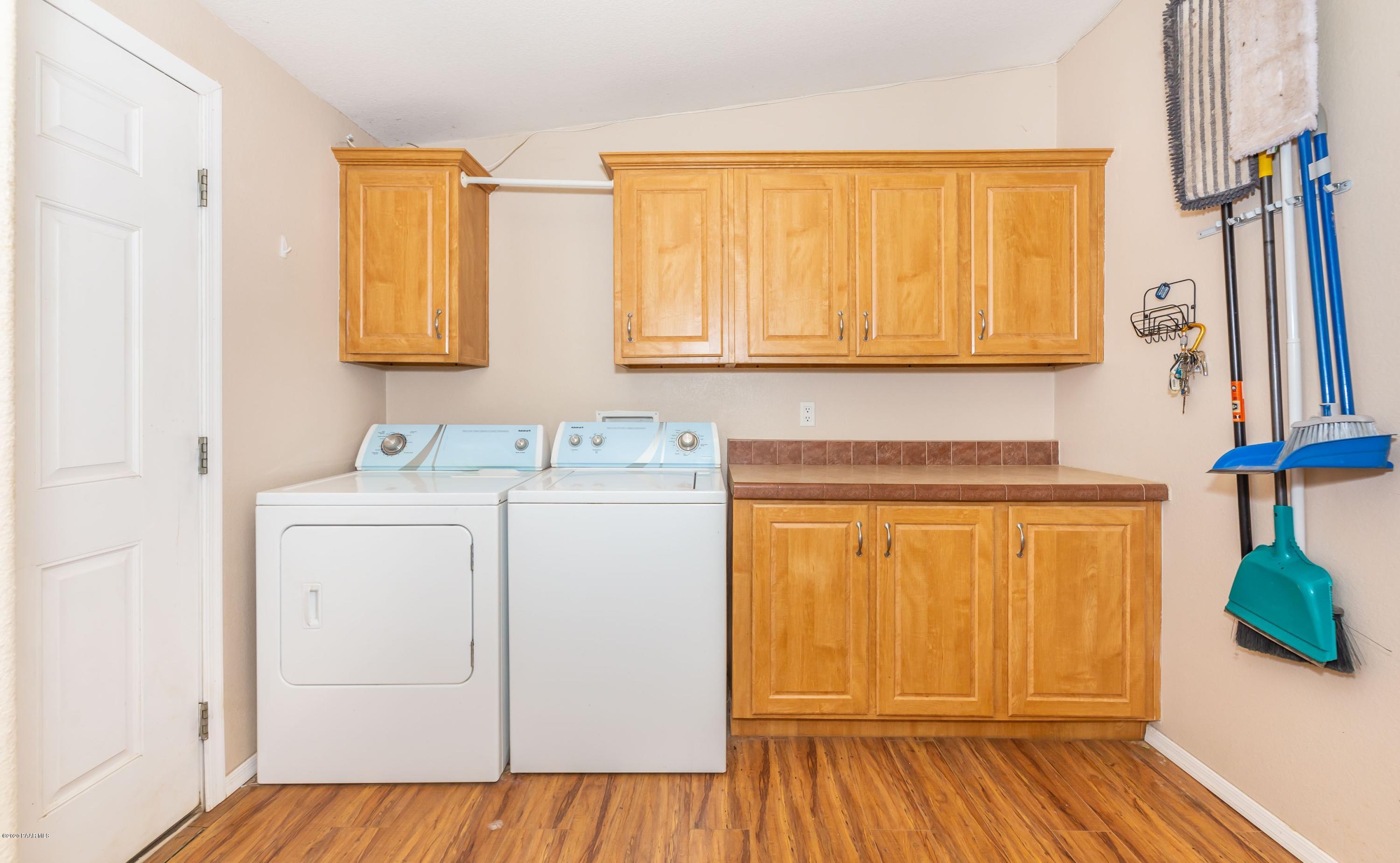 980 North Ambassador Road Dewey, AZ 86327 - Photo 14 of 28 Laundry Room w/Storage