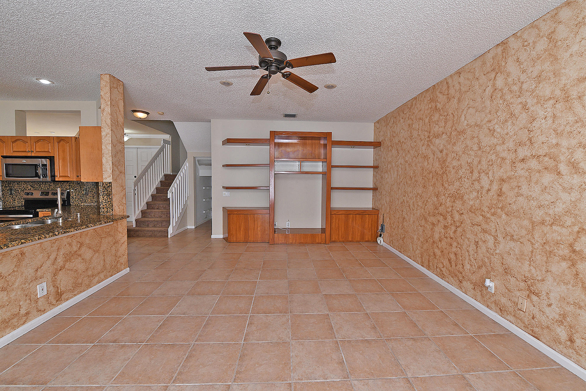 18039 Jazz Lane Boca Raton, FL 33496 - Photo 7 of 39 Family Room
