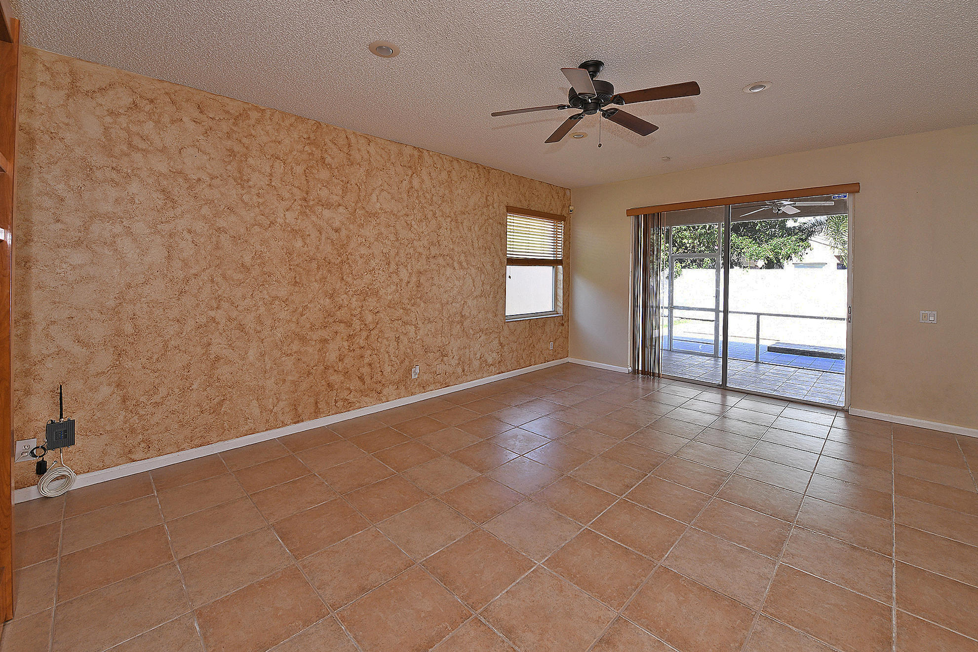18039 Jazz Lane Boca Raton, FL 33496 - Photo 8 of 39 Family Room