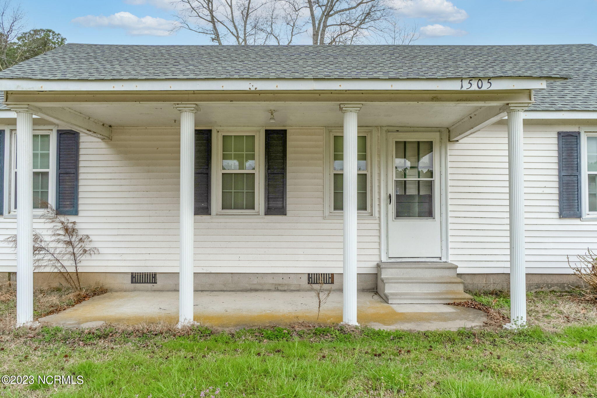 1505 Paradise Road Edenton, NC 27932 - Photo 4 of 28 4-web-or-mls-Exterior Done-7