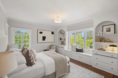 $4,750,000 | 420 West Poplar Avenue, San Mateo, CA 94402