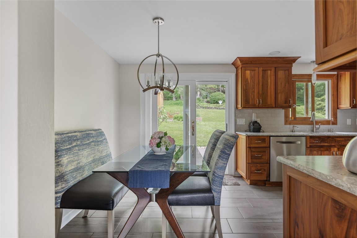 4800 Country Club Road Vestal, NY 13850 - Photo 11 of 32