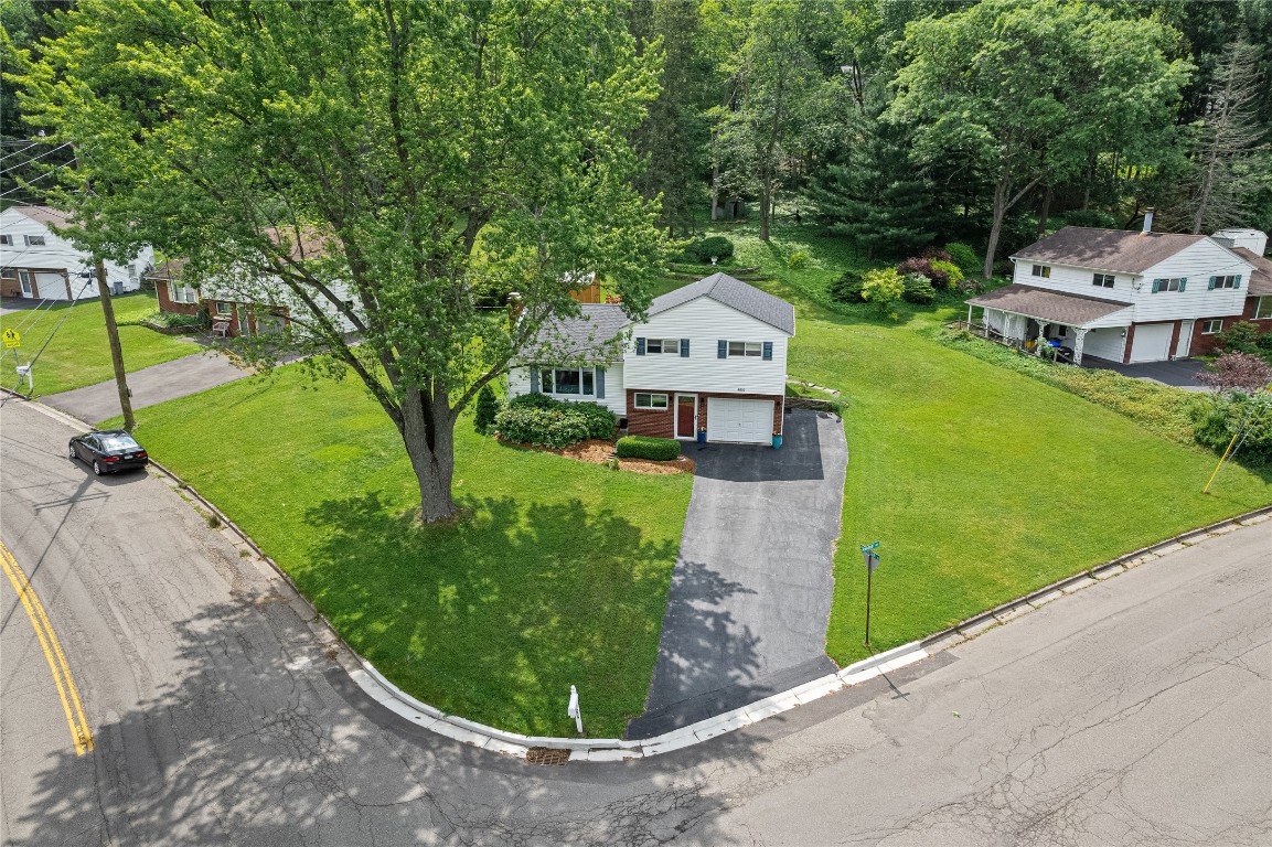 4800 Country Club Road Vestal, NY 13850 - Photo 4 of 32
