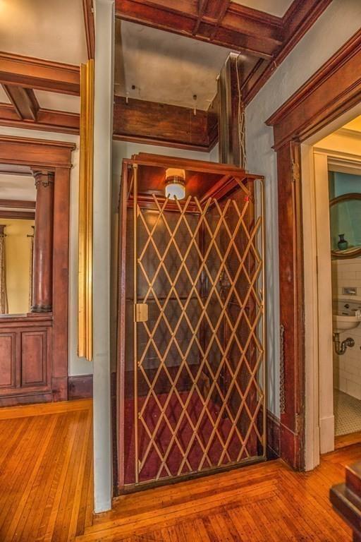1 Florentine Gardens Springfield, MA 01108 - Photo 17 of 42