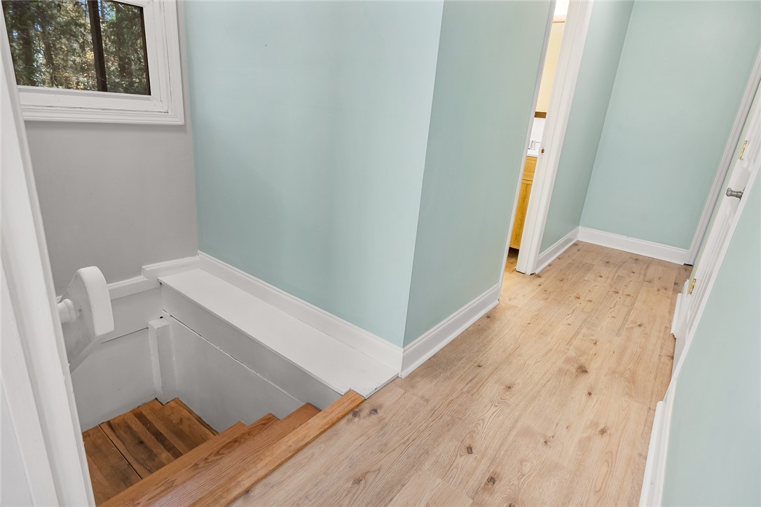 602 Grate Road Anderson, SC 29625 - Photo 21 of 44 Upstairs Hallway