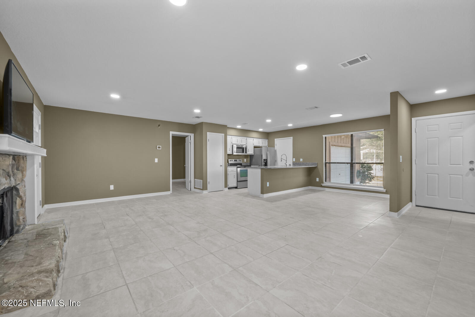 7528 Jasper Avenue Jacksonville, FL 32211 - Photo 7 of 33 7528 Jasper Ave_32211-5