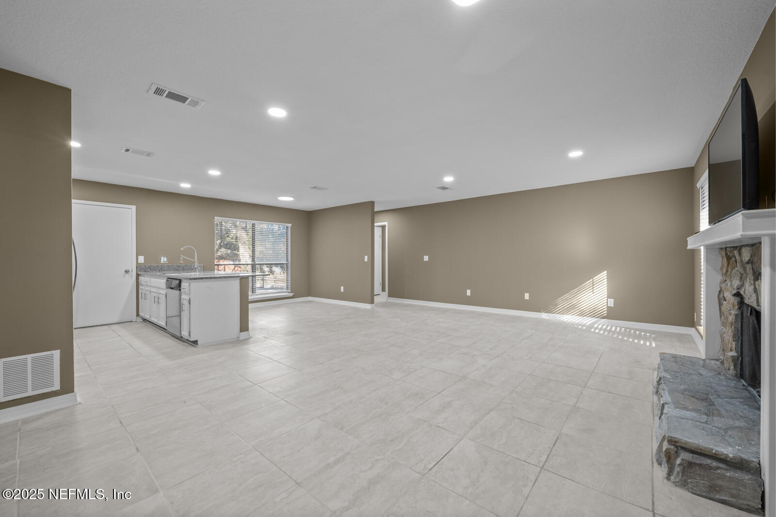 7528 Jasper Avenue Jacksonville, FL 32211 - Photo 10 of 33 7528 Jasper Ave_32211-8