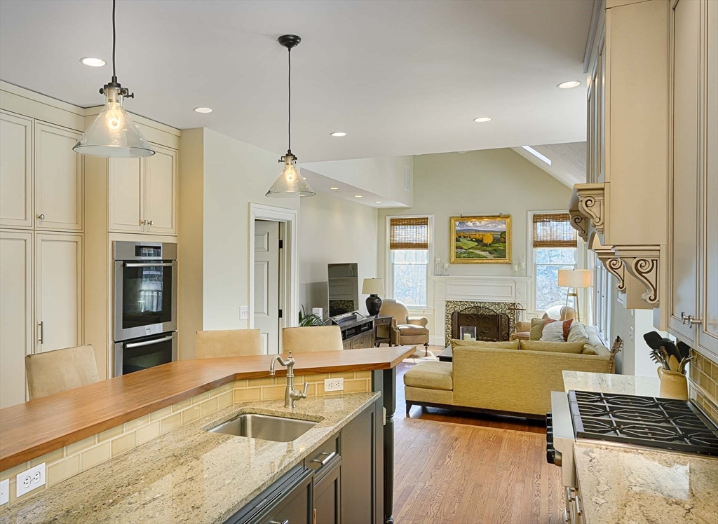 1 Ashley Road Southborough, MA 01772 - Photo 11 of 42 Gallery Image 11