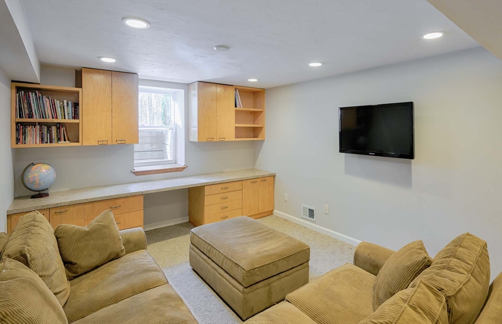 1 Ashley Road Southborough, MA 01772 - Photo 34 of 42 Gallery Image 34