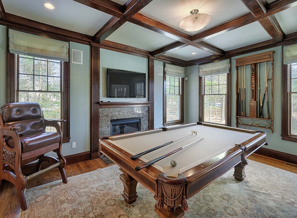1 Ashley Road Southborough, MA 01772 - Photo 8 of 42 Gallery Image 8