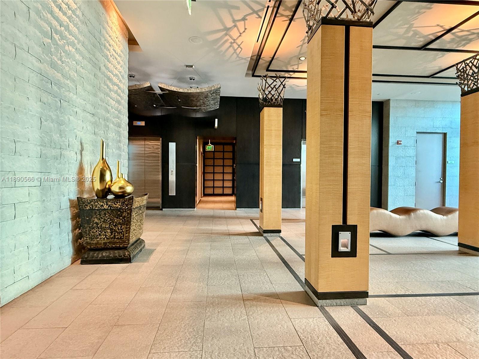 900 Brickell Key Boulevard, Unit 2204 Miami, FL 33131 - Photo 31 of 40