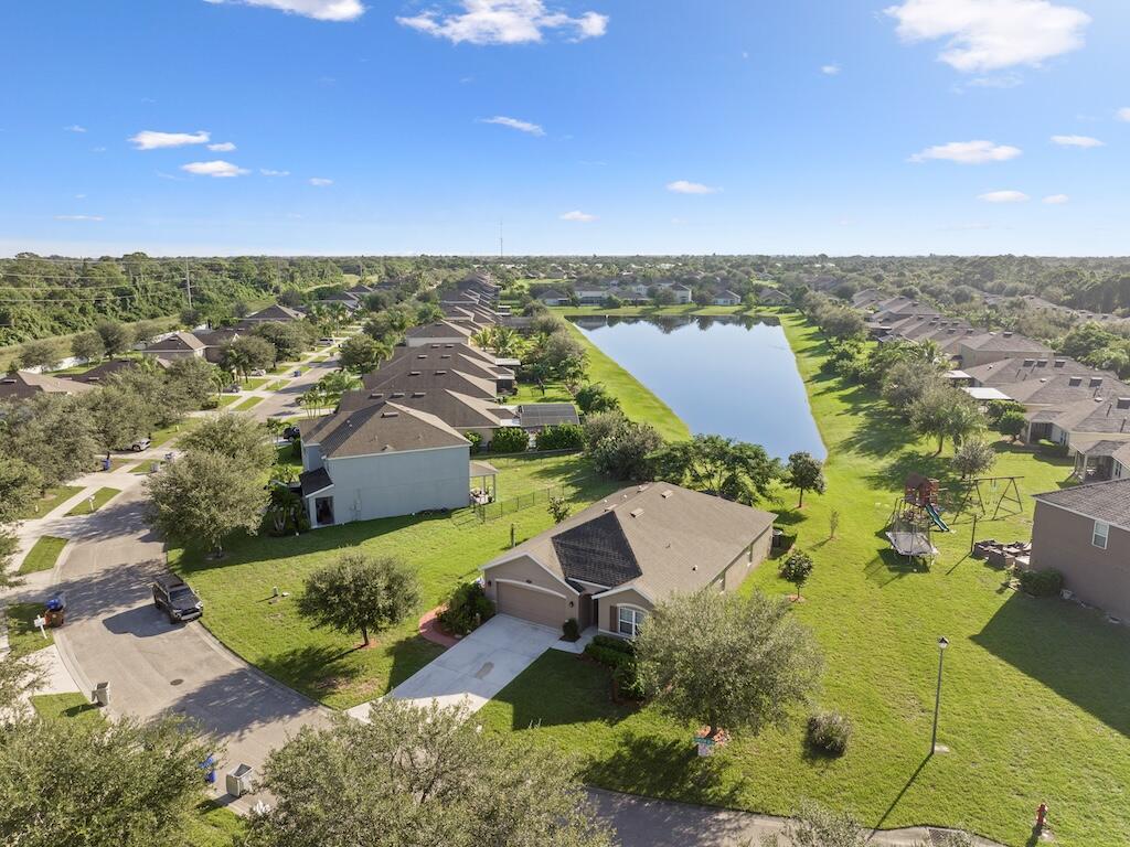 1440 Lexington Square Southwest Vero Beach, FL 32962 - Photo 39 of 41 an aerial view of residential houses with outdoor space