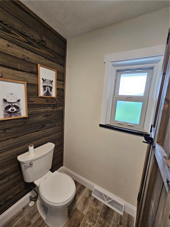 946 Herman Road Butler, PA 16002 - Photo 19 of 34 Gallery Image 19