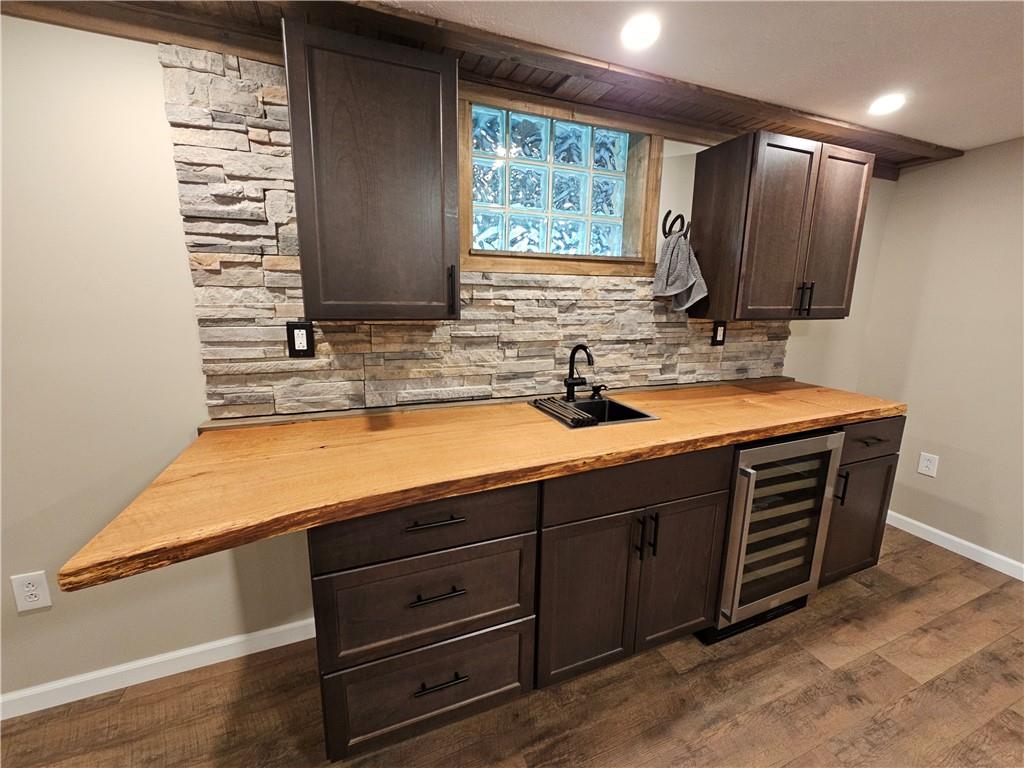 946 Herman Road Butler, PA 16002 - Photo 23 of 34 Lower level family room with wet bar.