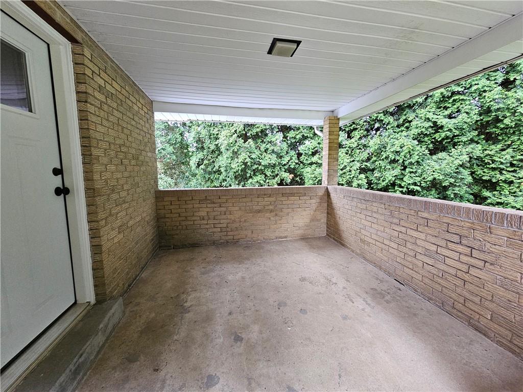 946 Herman Road Butler, PA 16002 - Photo 29 of 34 Gallery Image 29
