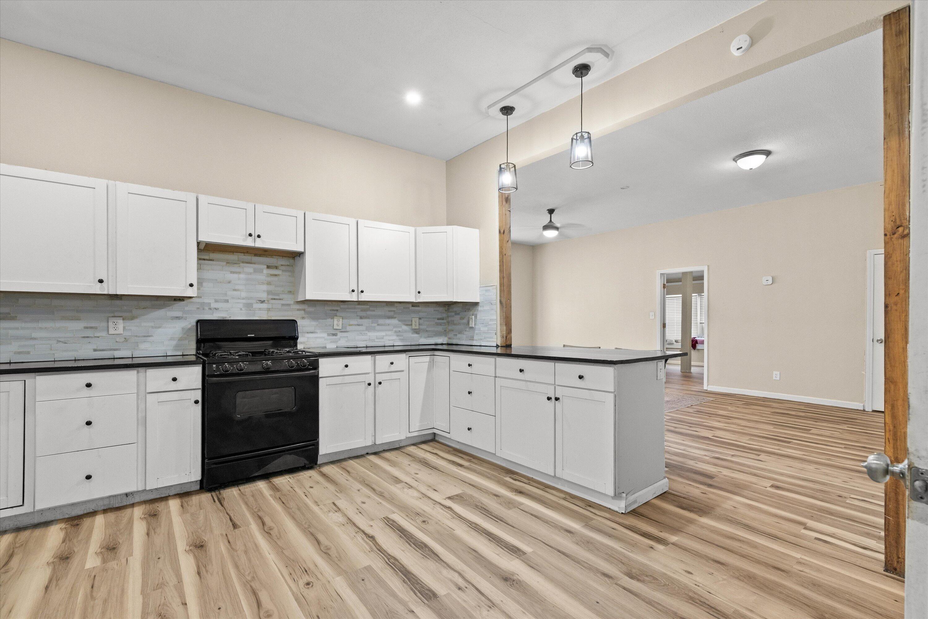 300 Ripley Street Columbia, MO 65201 - Photo 12 of 52 Gallery Image 12