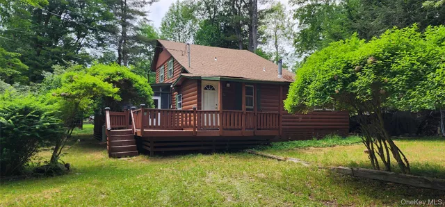 $369,500 | 22 Ballard Street, Smallwood, NY 12778