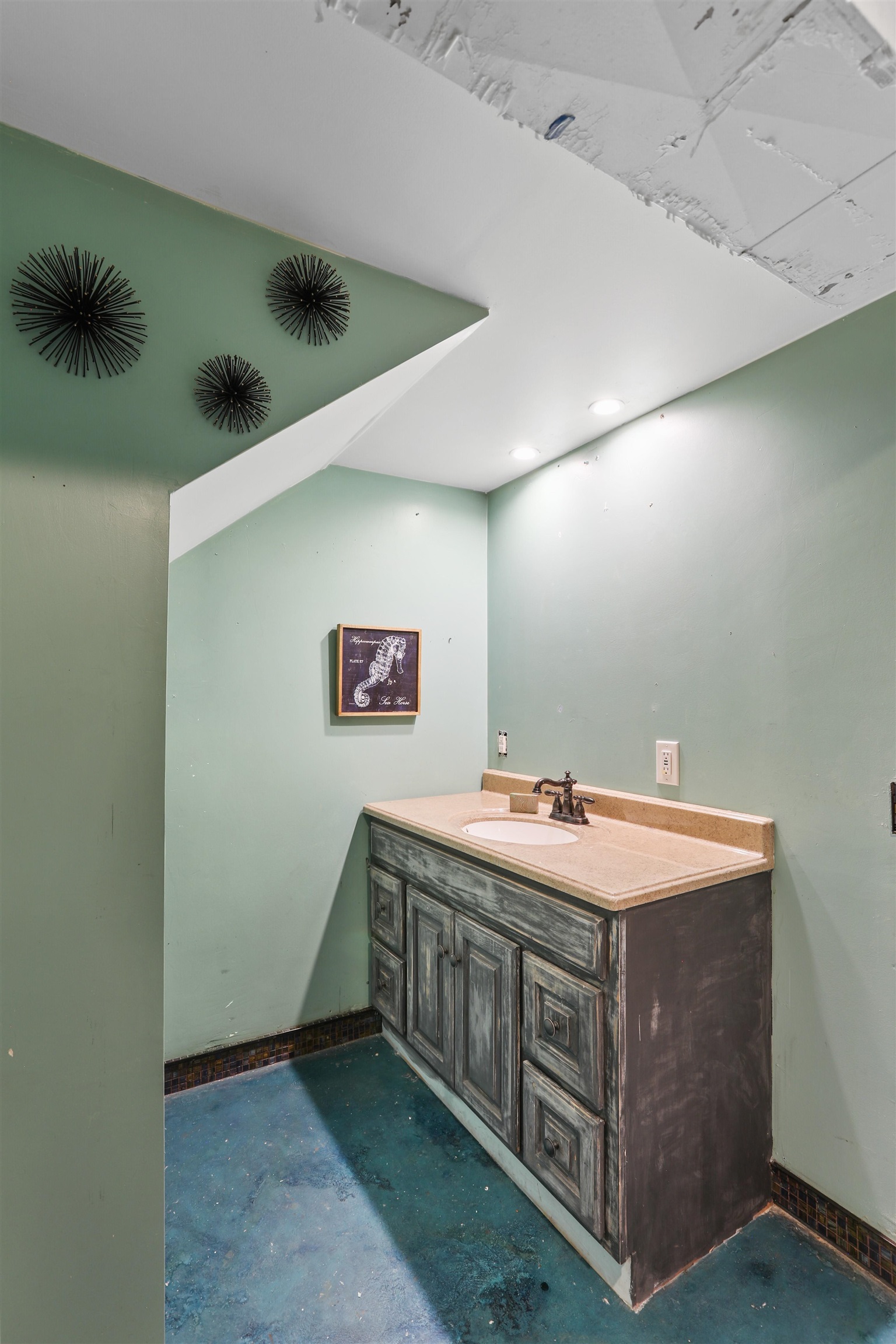 923 East Nebraska Avenue Spokane, WA 99208 - Photo 20 of 25