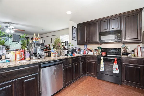 $1,899 | 1812 Village Park Trail, Burleson, TX 76028