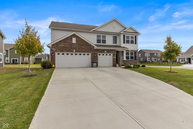 $469,000 | 5839 Altar Bell Circle, Greenwood, IN 46143