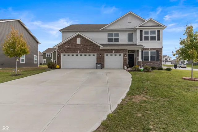 $469,000 | 5839 Altar Bell Circle, Greenwood, IN 46143