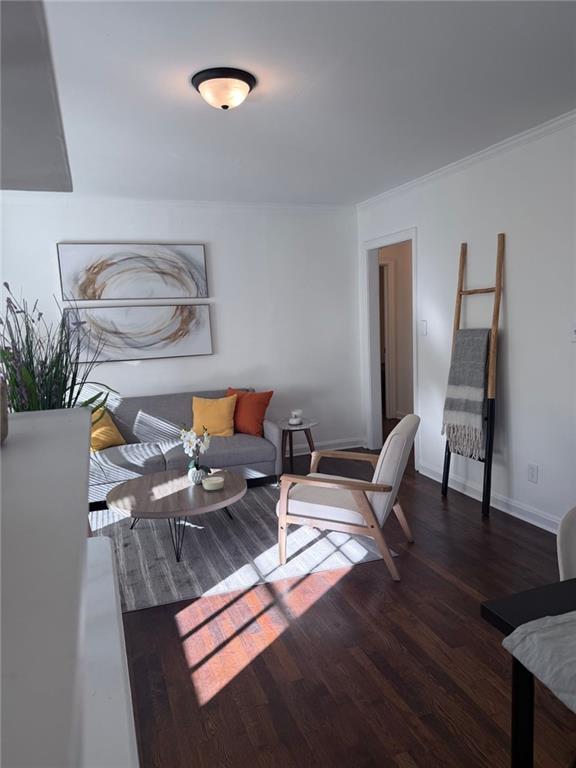 512 Alpine Way Marietta, GA 30062 - Photo 3 of 16