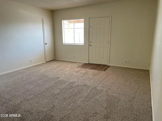 $1,125 | 585 West 20th Avenue, Unit 4, Apache Junction, AZ 85120