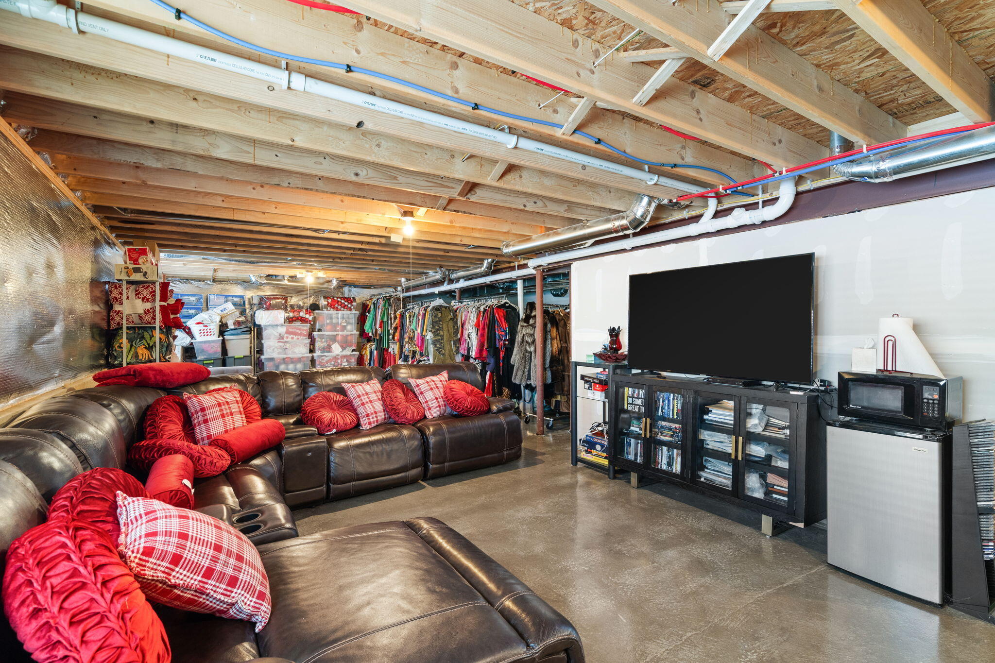 2240 East 110th Lane Crown Point, IN 46307 - Photo 31 of 35 2048x1365