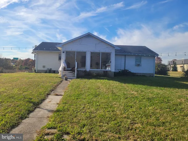$3,200 | 8561 Veterans Highway, Millersville, MD 21108