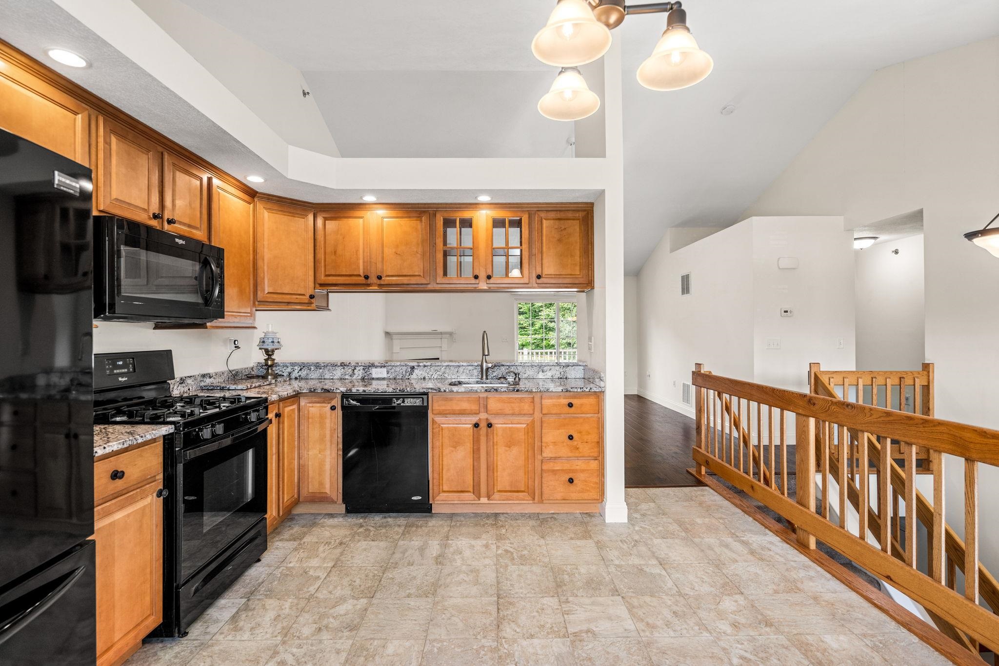 70 Hall Road, Unit 70 Fremont, NH 03044 - Photo 11 of 34