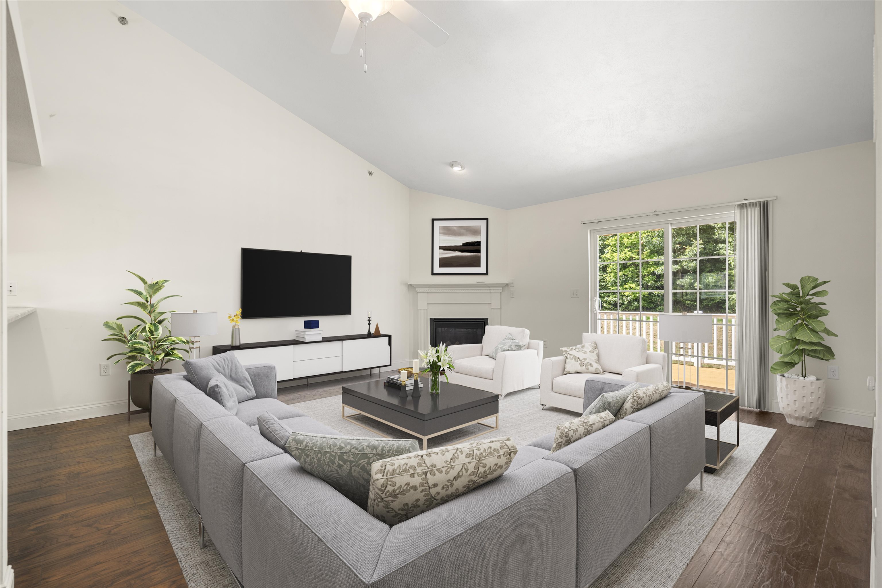 70 Hall Road, Unit 70 Fremont, NH 03044 - Photo 4 of 34