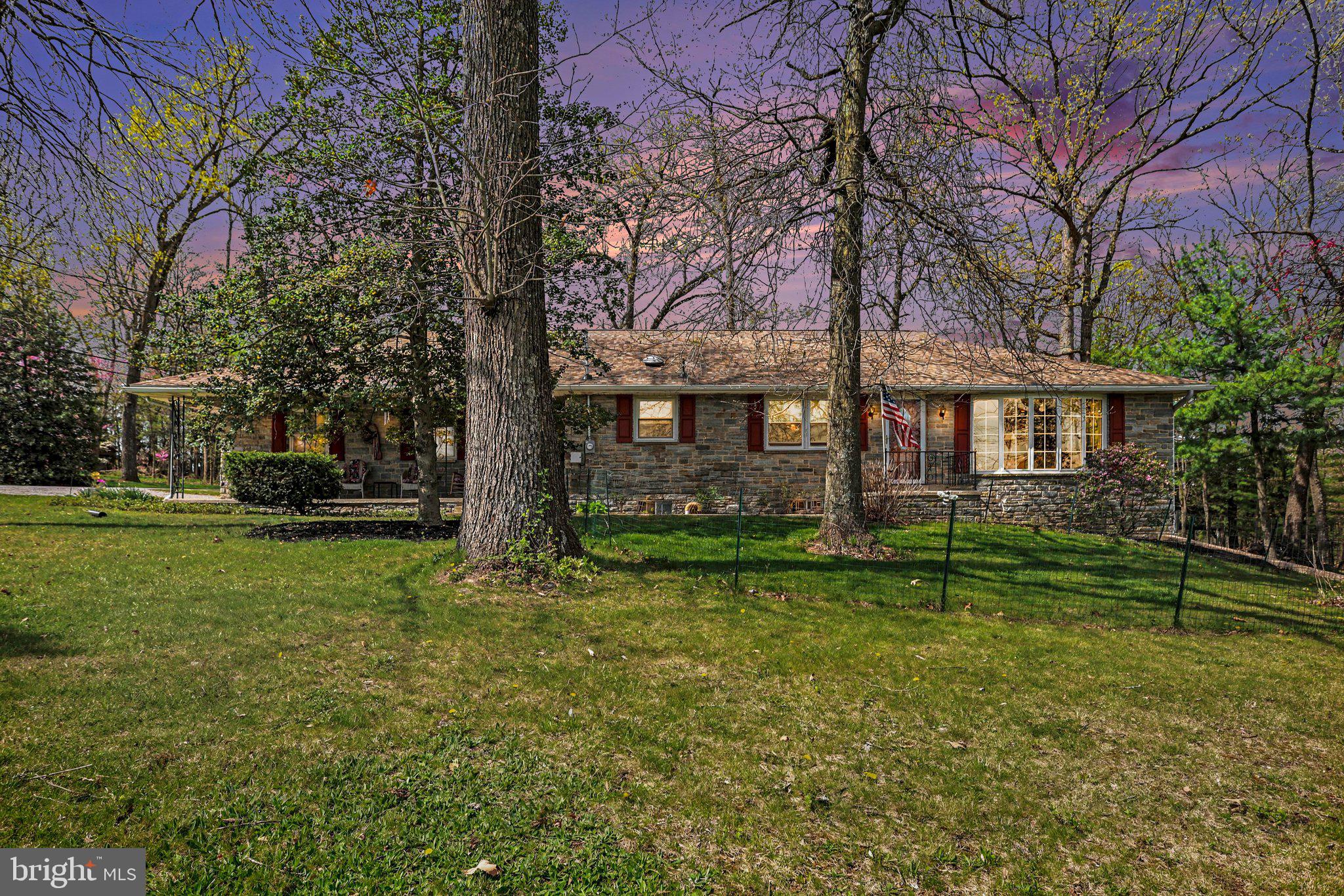 6010 Eyster Avenue Spring Grove, PA 17362 - Photo 3 of 39