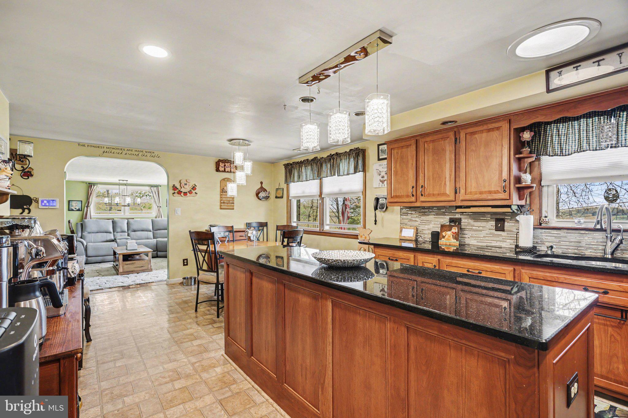 6010 Eyster Avenue Spring Grove, PA 17362 - Photo 10 of 39