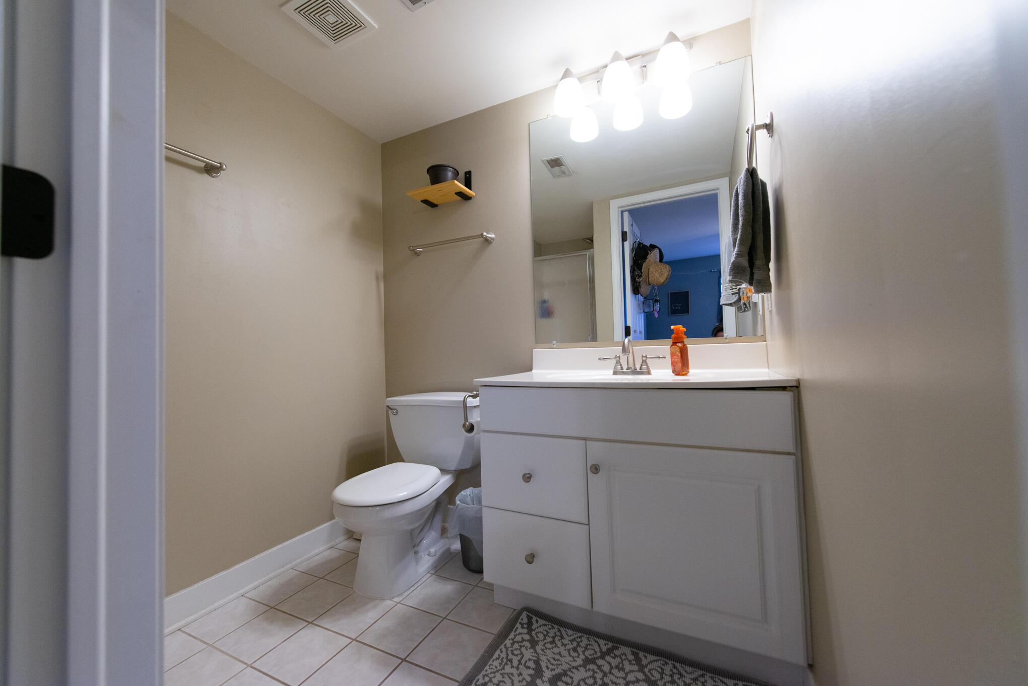 404 Sturdy Road, Unit A5 Valparaiso, IN 46383 - Photo 12 of 17 2040x1361
