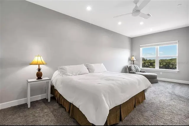 $3,795 | 5569 Cannes Circle, Sarasota, FL 34231