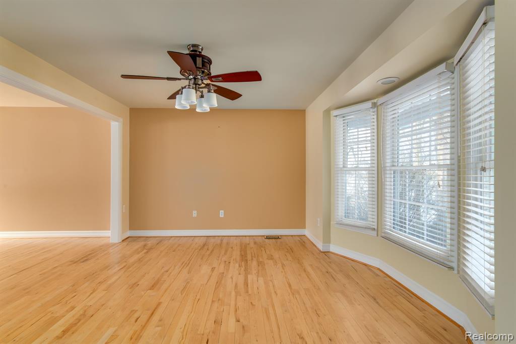 880 Michelson Road Rochester Hills, MI 48307 - Photo 7 of 40