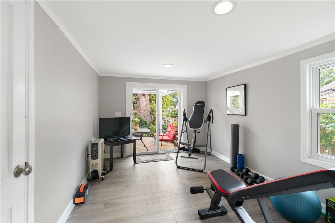 8 Sherbrooke Road Barrington, RI 02806 - Photo 23 of 48